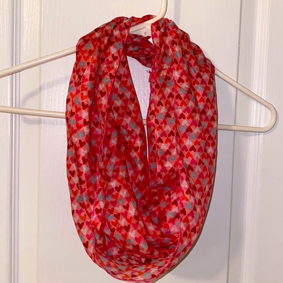 Valentine’s Day Infinity Scarf Red, Pink, White Grey Circular Scarf. NWOT EC OS - Picture 2 of 9